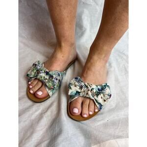 Blowfish Malibu Floral Sandals Size 7